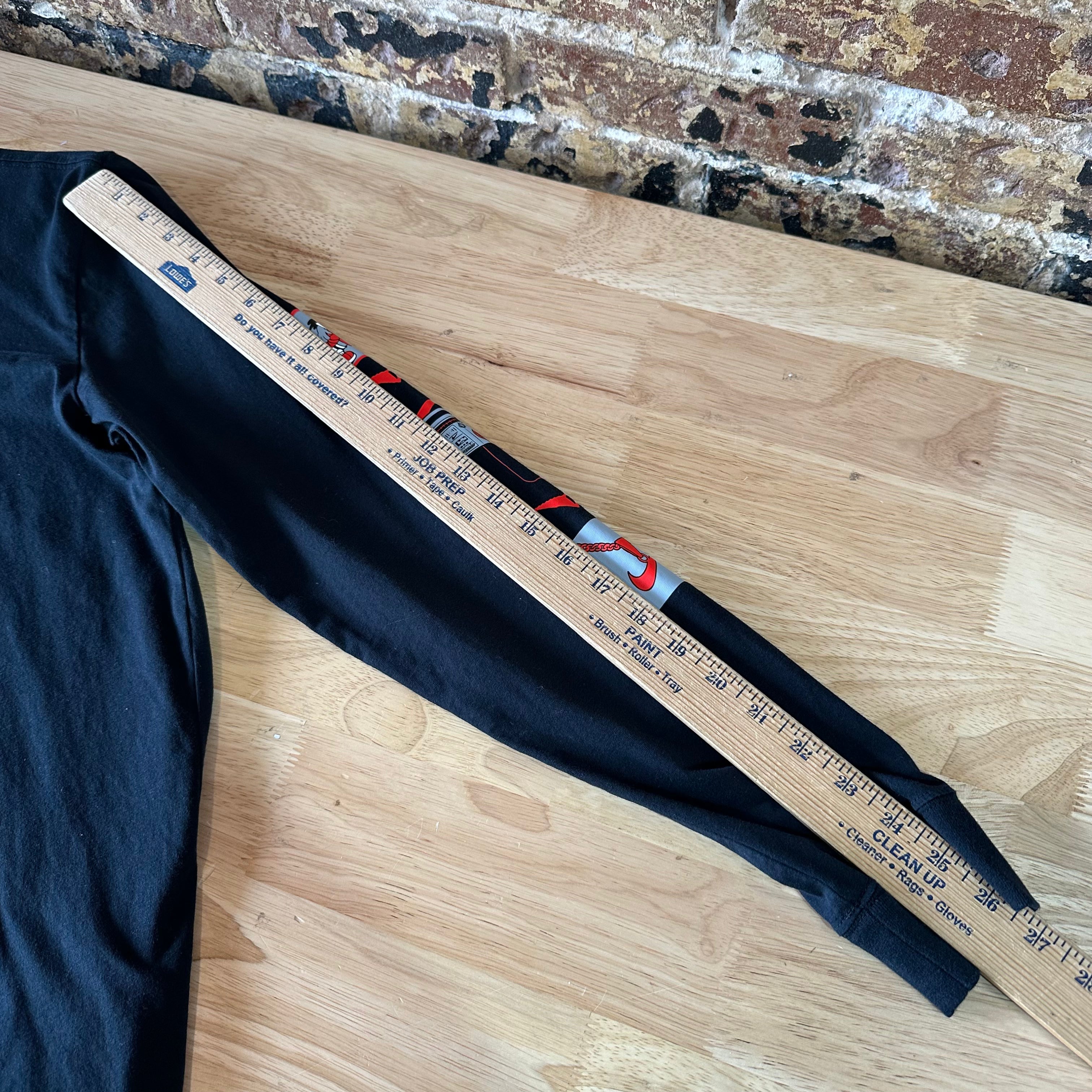 Nike Basketball Graphic Sleeves Mens Size Small Black Long Sleeve T-Shirt