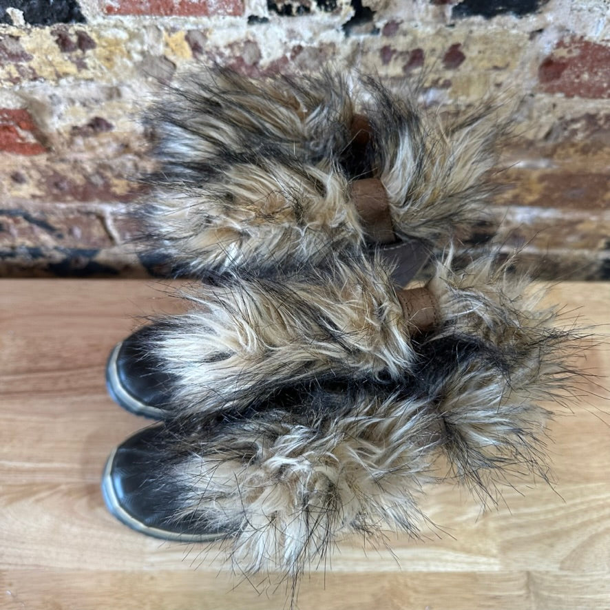 Sorel Joan Of Arctic Faux Fur Trimmed Leather Lace Up Boots Size 7 Brown