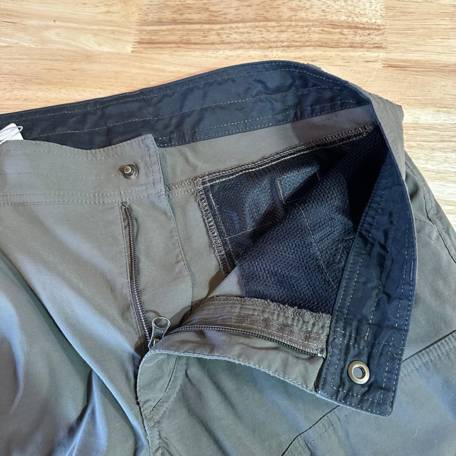 Kuhl Mens 34x32 Green Pants