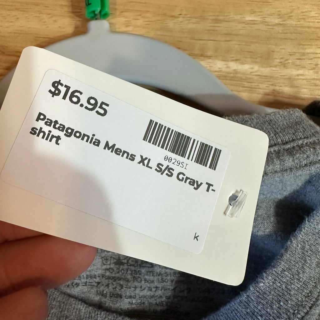 Patagonia Men's XL S/S Gray Shirt