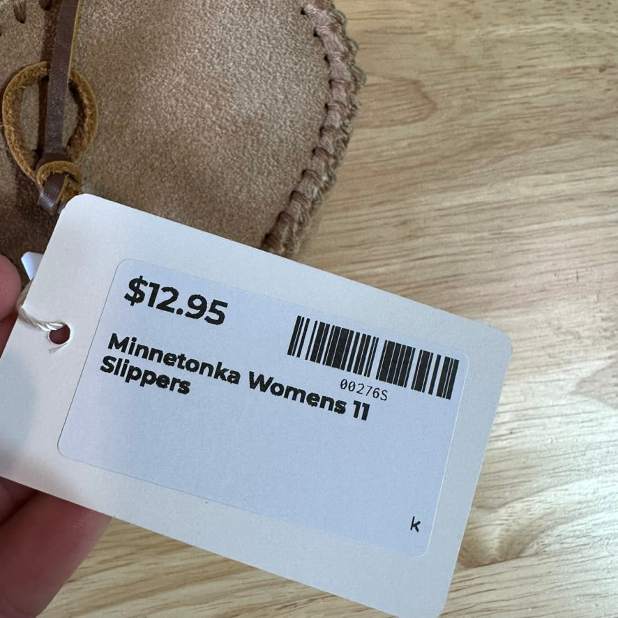 Minnetonka Womens 11 Moccasins