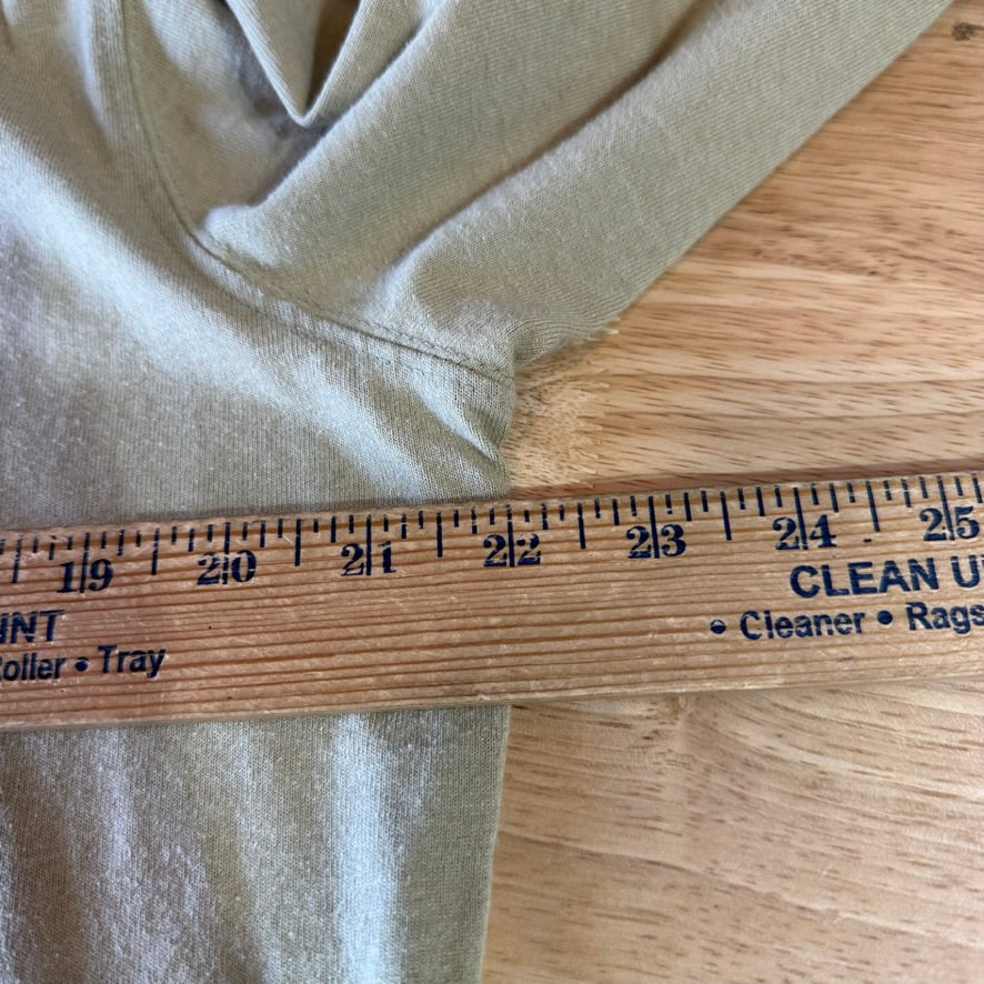 Carhartt Crew Neck T-Shirt Womens Large Original Fit Long Sleeve Work Green