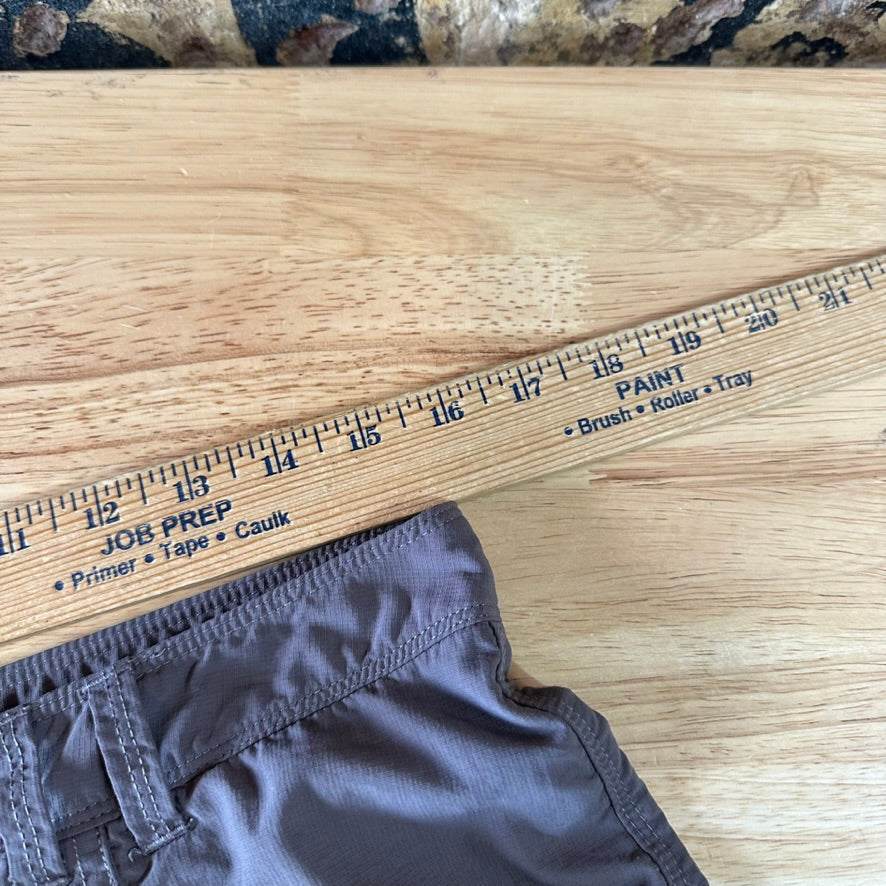 North Face Shorts Womens 8