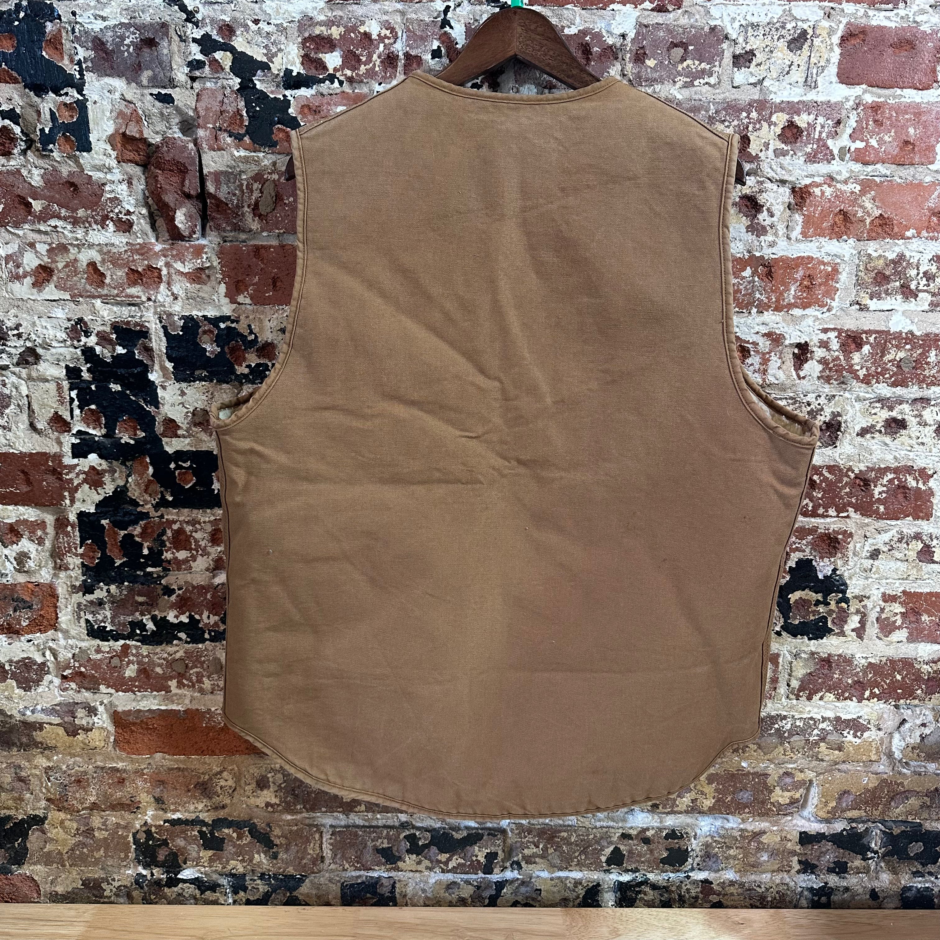 VTG Carhartt Brown Sherpa Men's XL Tall Vest