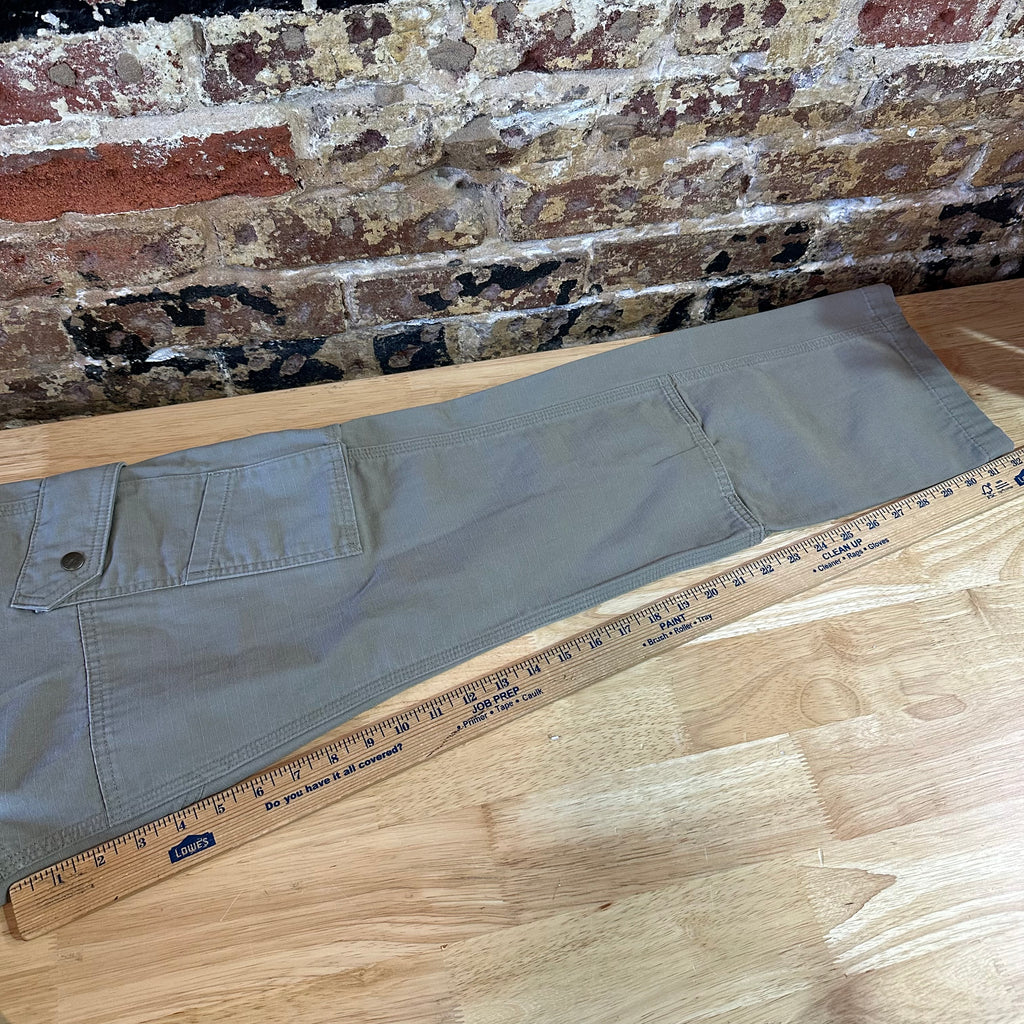 Carhartt B342 DES Mens 30x34 Cargo Pants
