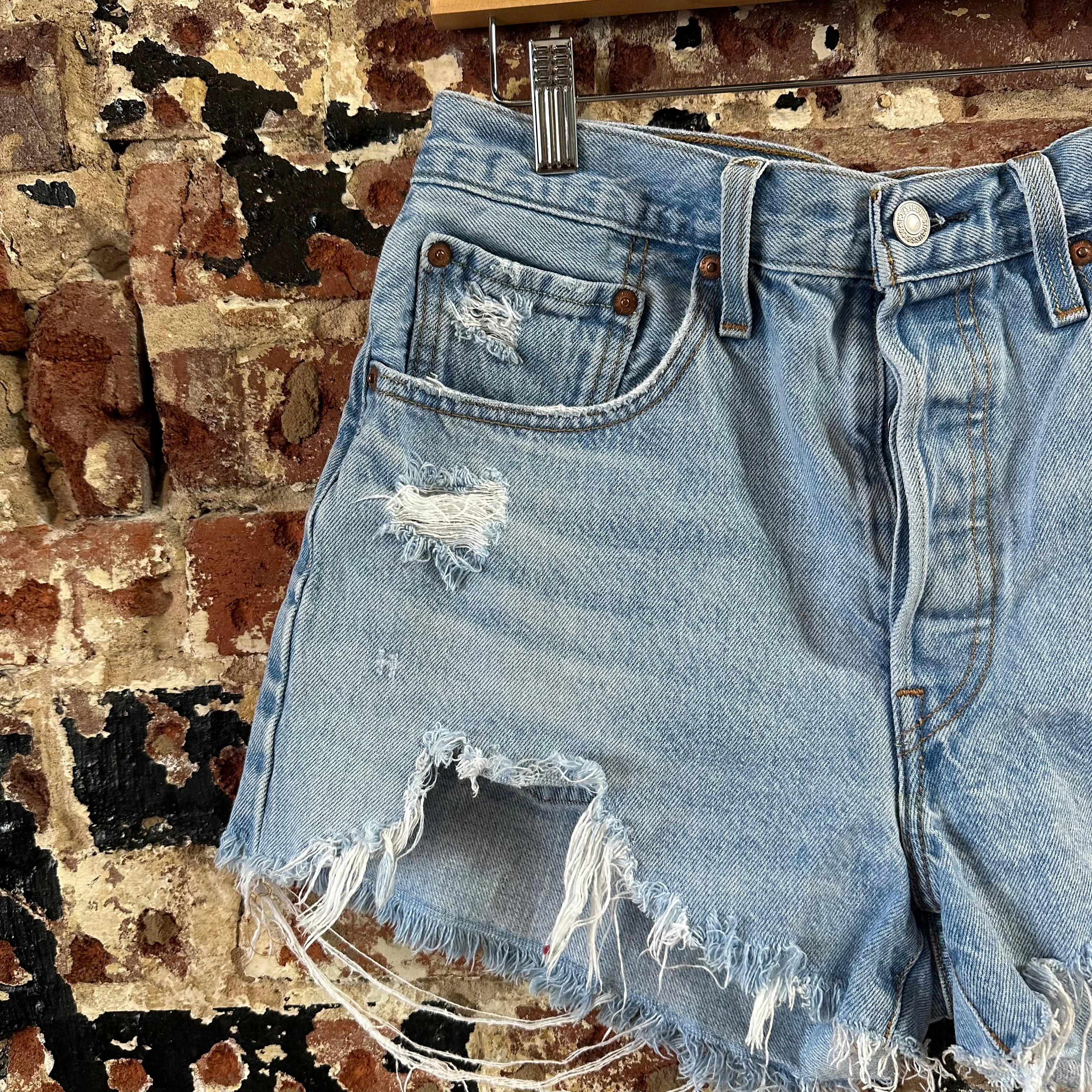 Levi's 501 Cut Off Jean Shorts Womens 30