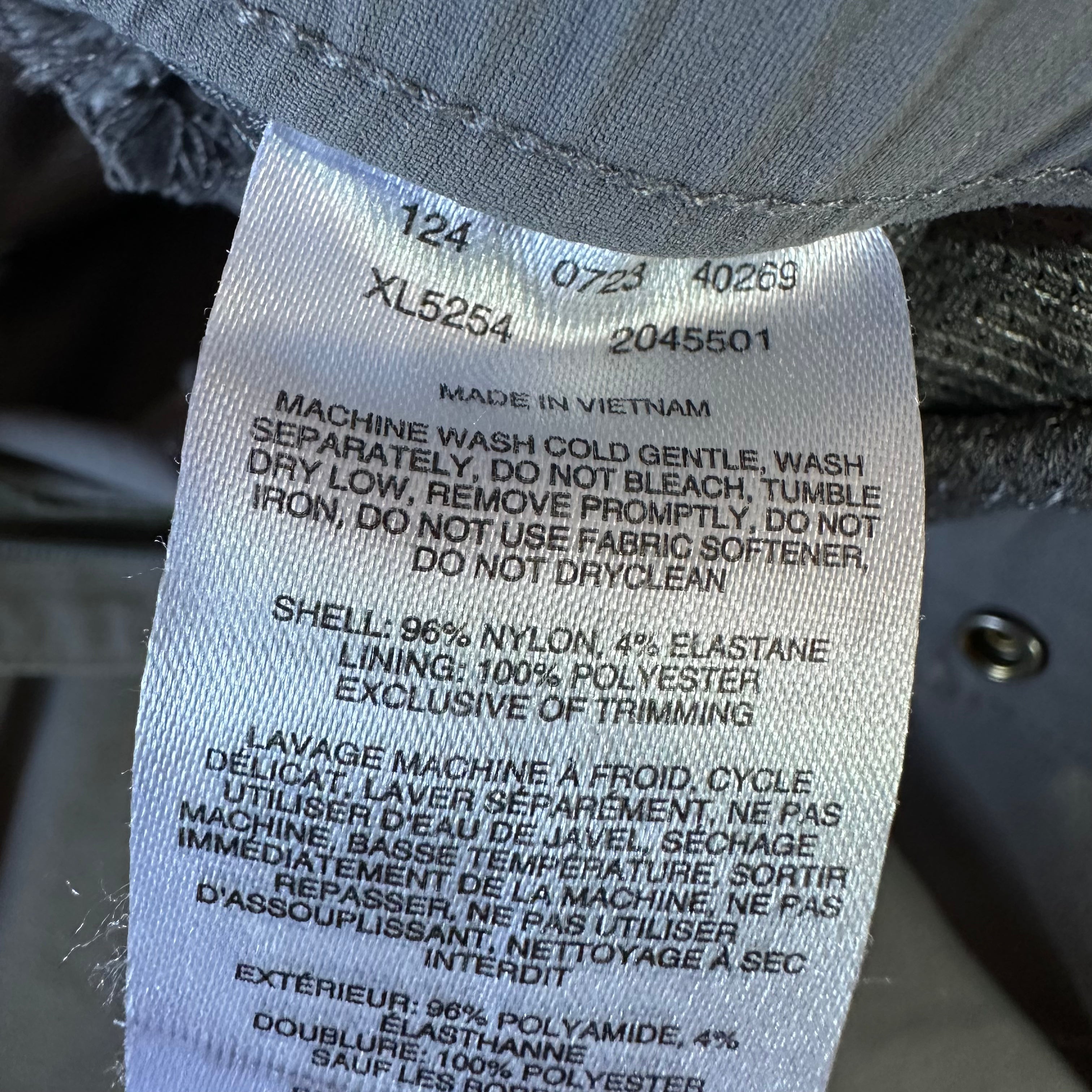 Columbia Pants Womens 16 Gray pants 35x31" Hiking outdoor Roll Tab