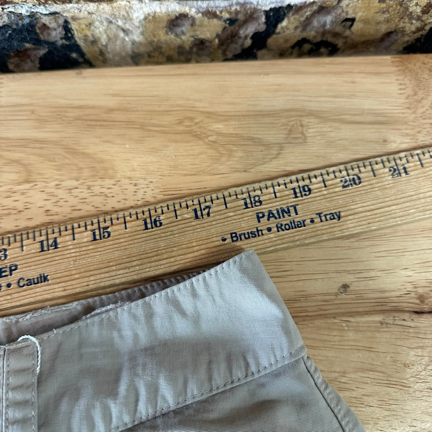 North Face Womens 16 Tan Capris