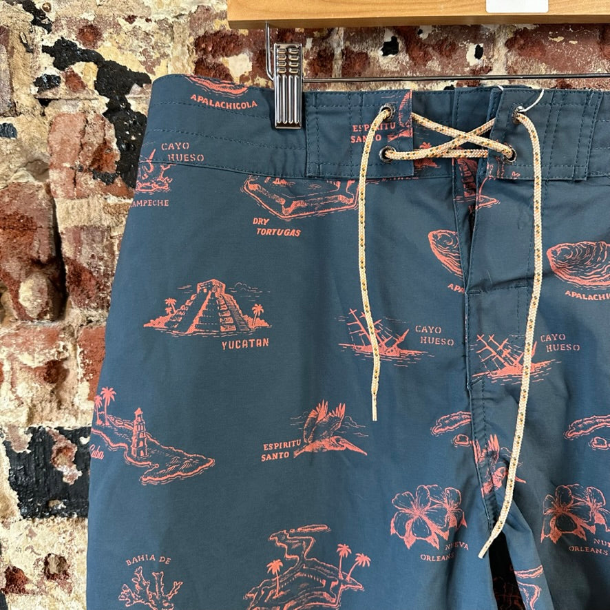 Howler Board Shorts Mens 36