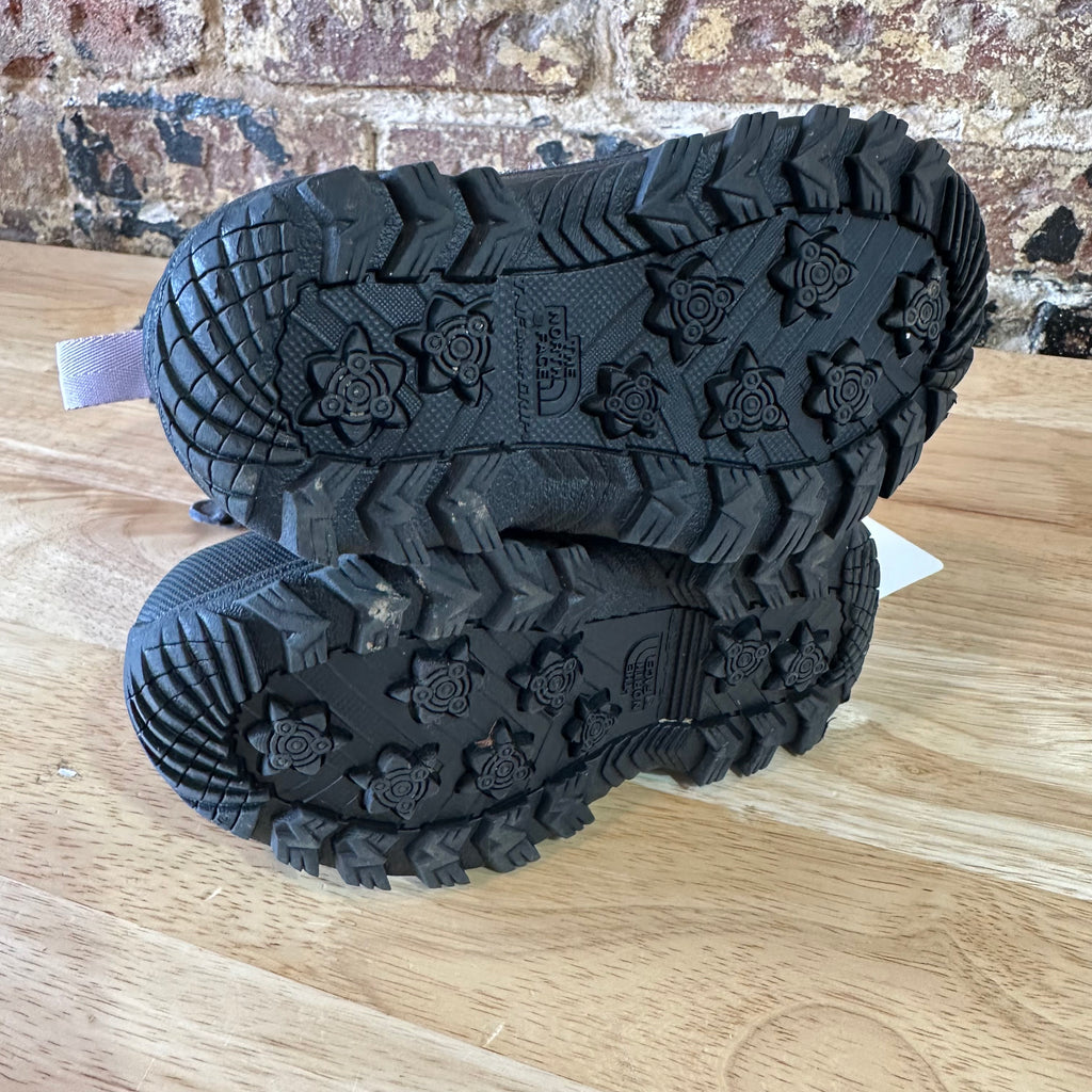 The North Face Snow Winter Boots Girls size 10 Gray Black Waterproof