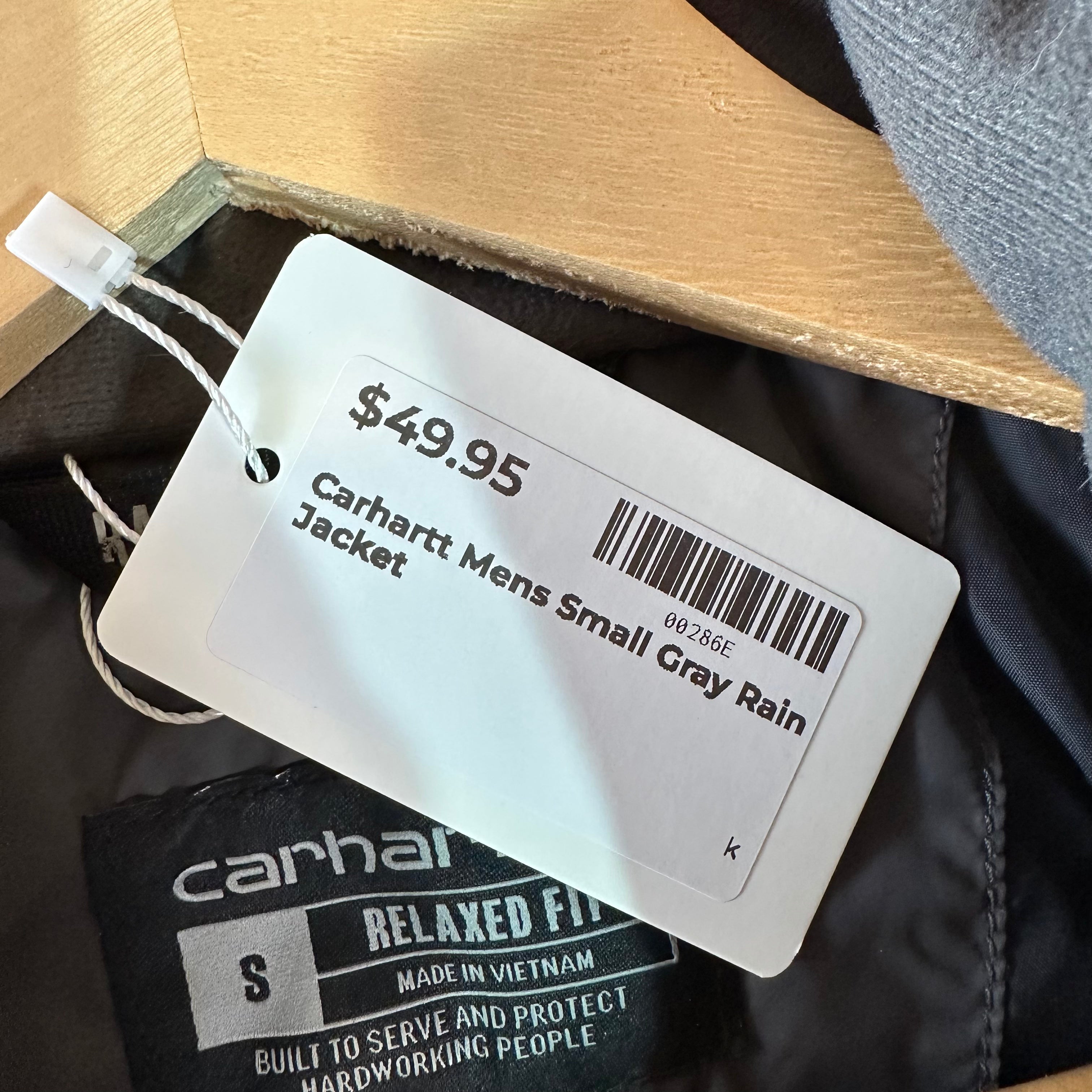 Carhartt Mens Small Black Rain Defender Jacket