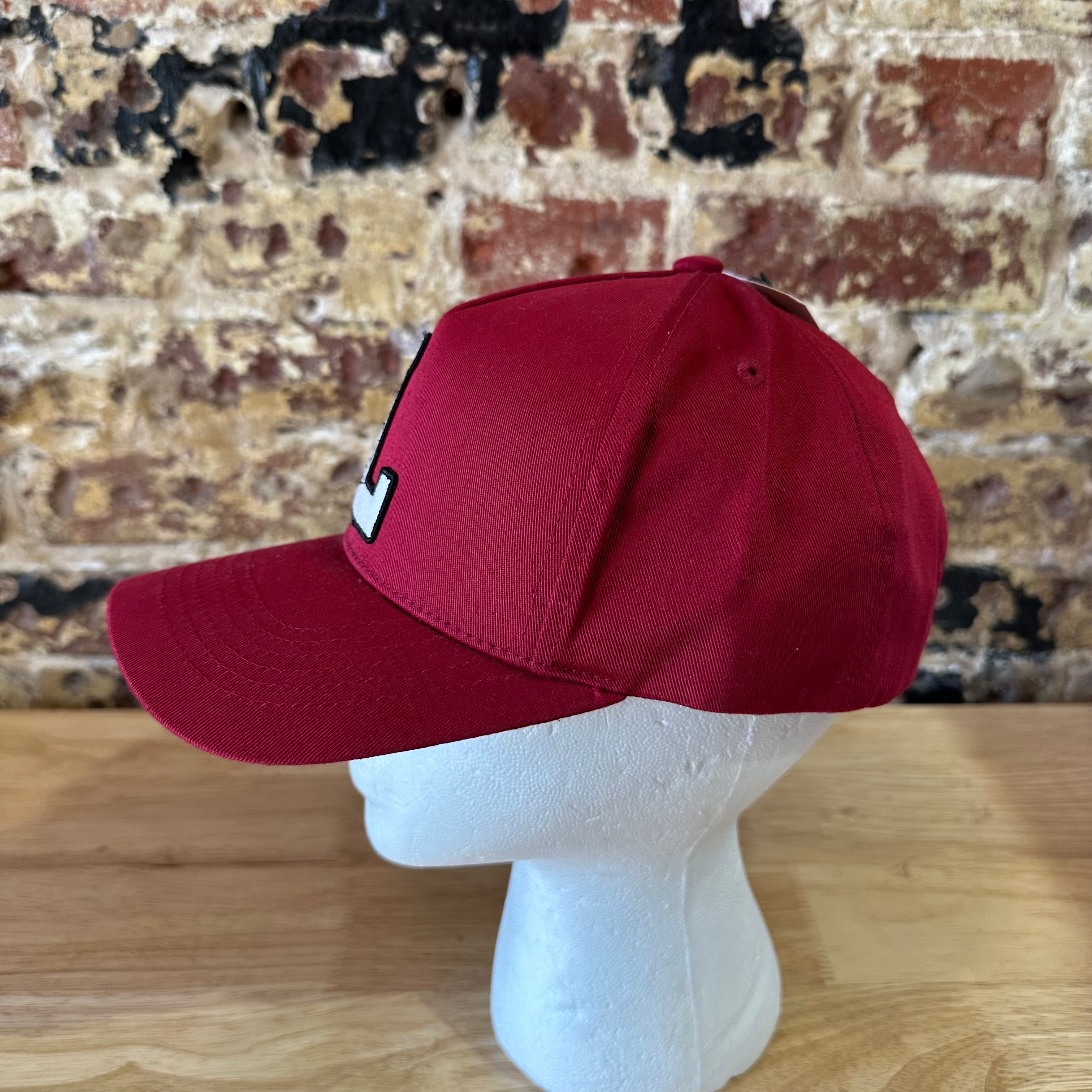 Lucky Brand Mens Red Varsity L Logo Snapback Hat Adjustable Cotton Baseball Cap