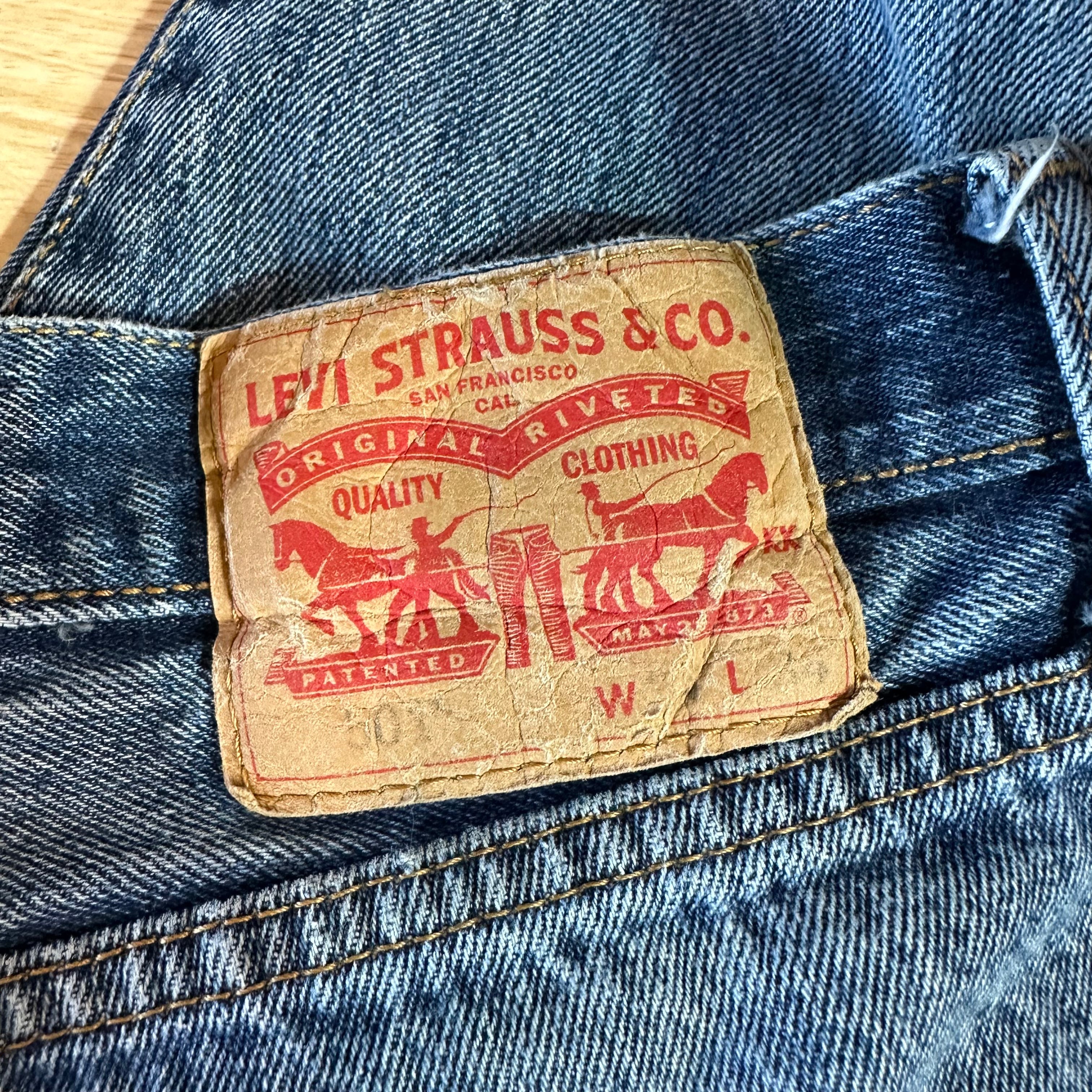 Levis 501 Mens 34x34 Blue Jeans