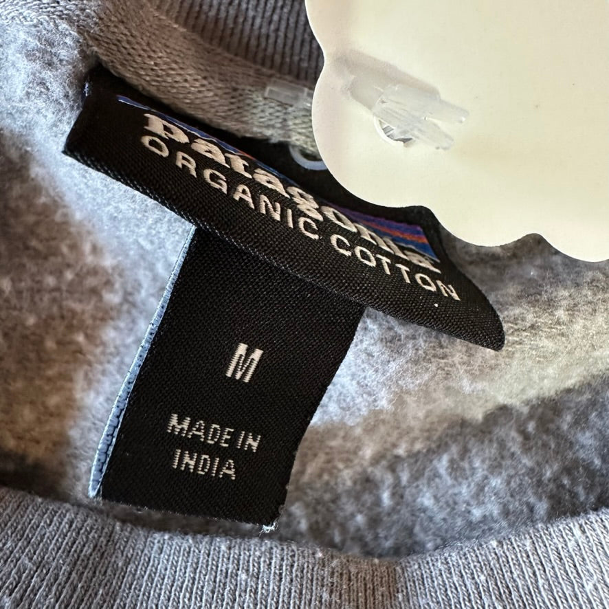 Patagonia Mens Medium Gray Mountain logo 2 toned Lightweight sweatshirt