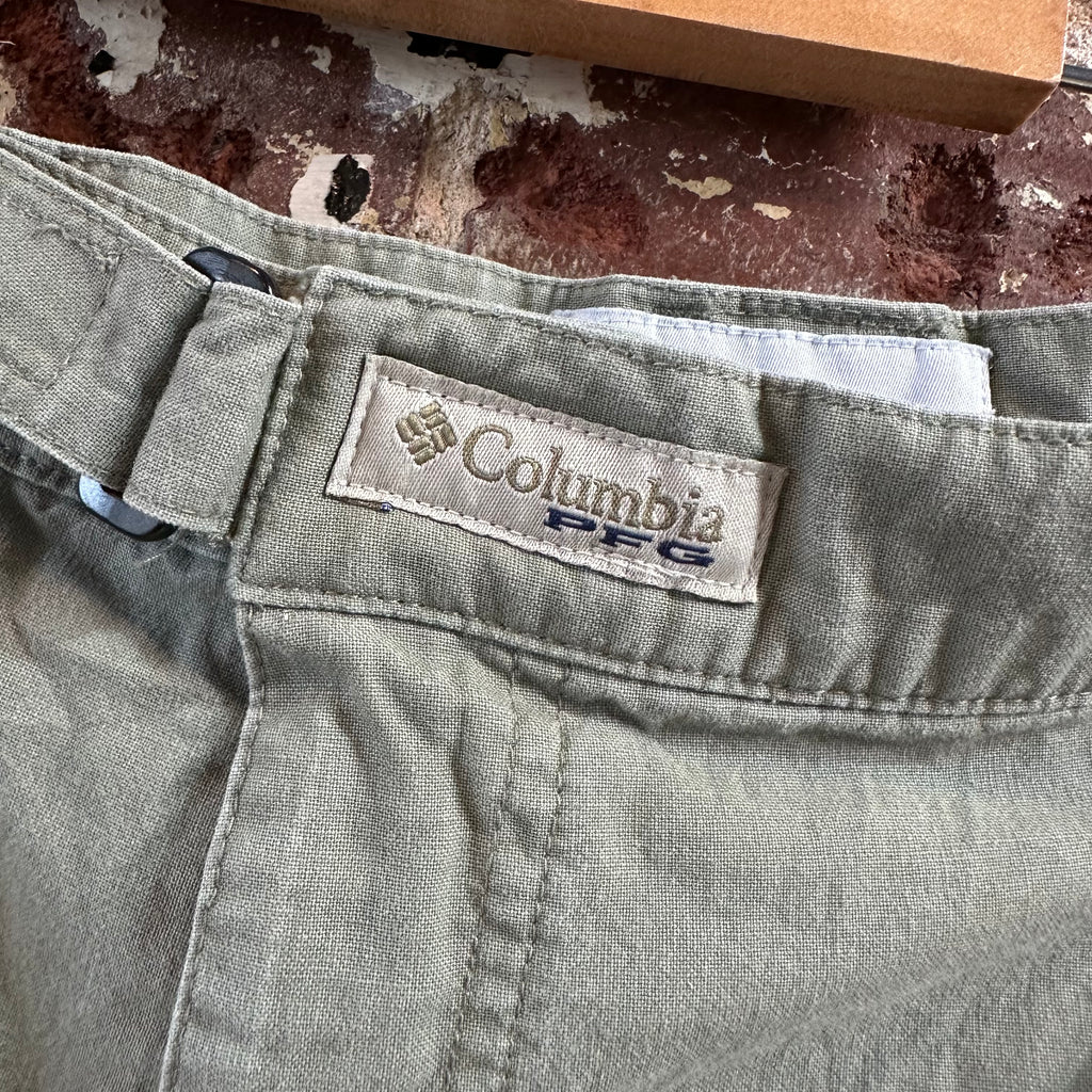 Columbia PFG Mens 2XL Green Shorts