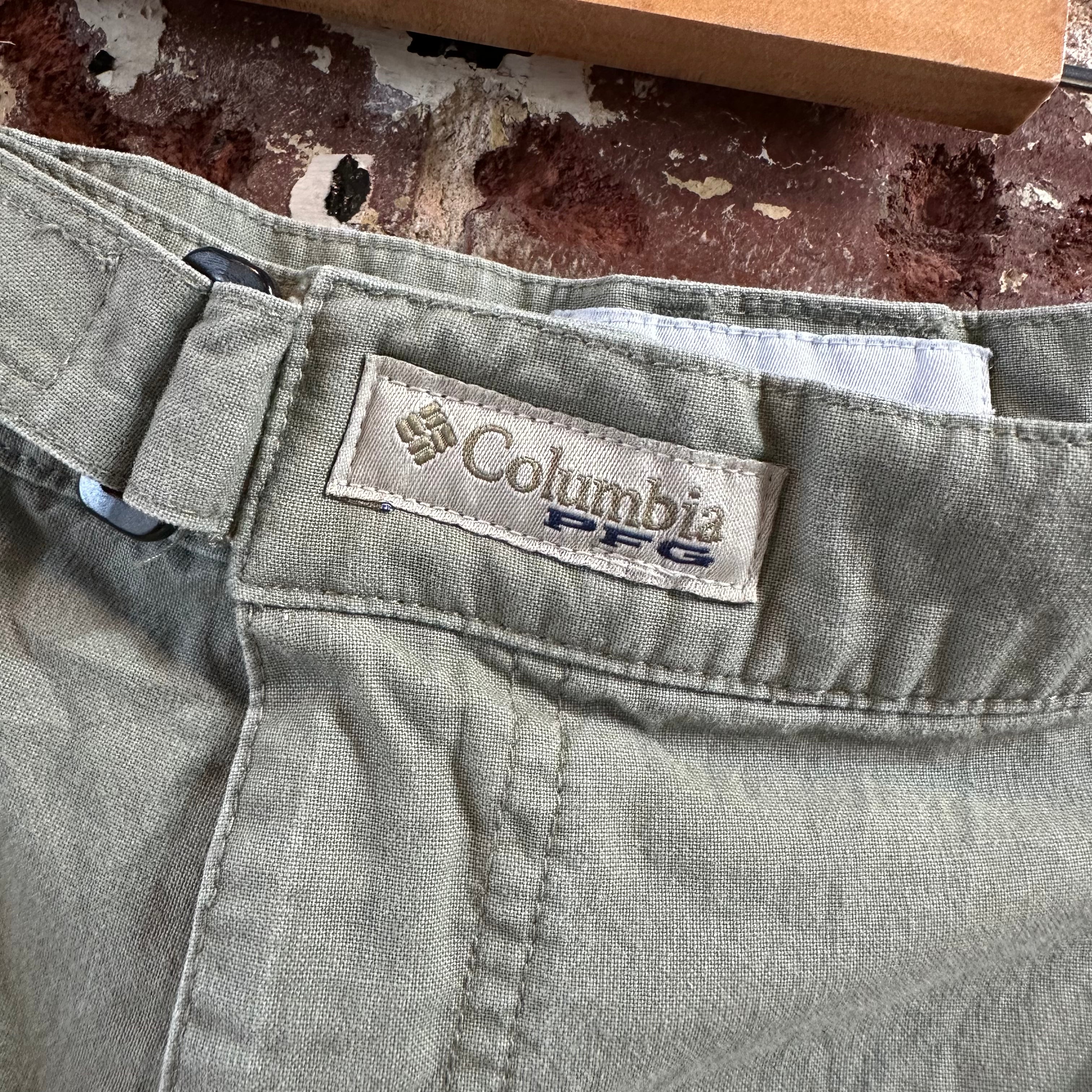 Columbia PFG Mens 2XL Green Shorts