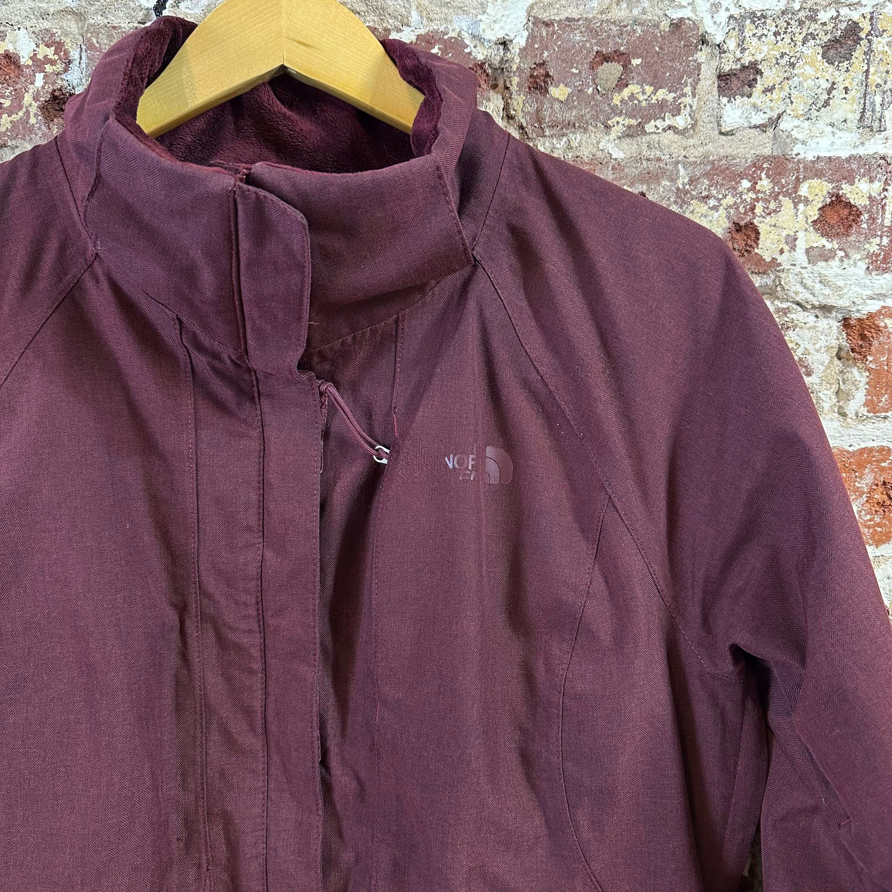 North Face Women's Medium Purple Jacket
