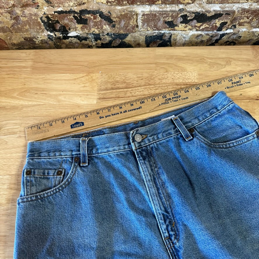 Levis 550 Womens 16 Jean Shorts