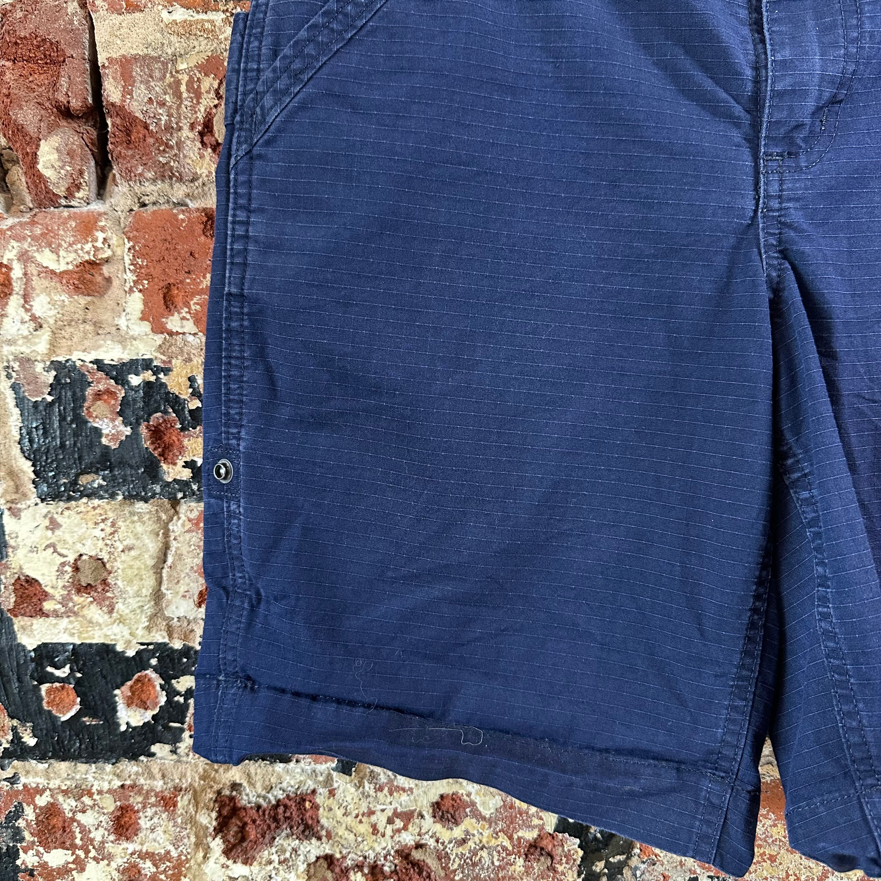 Carhartt Shorts Womens 8