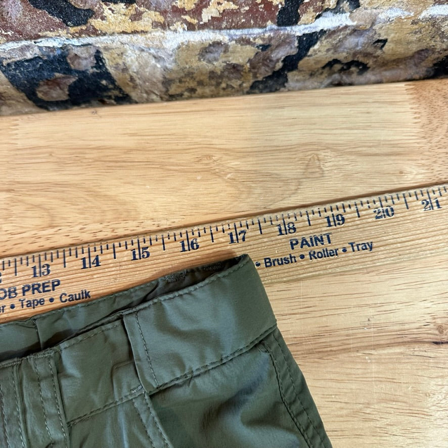 Magellan Mens Large Green Pants