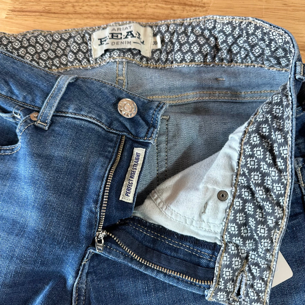 Ariat Womens 30 Straight Jeans