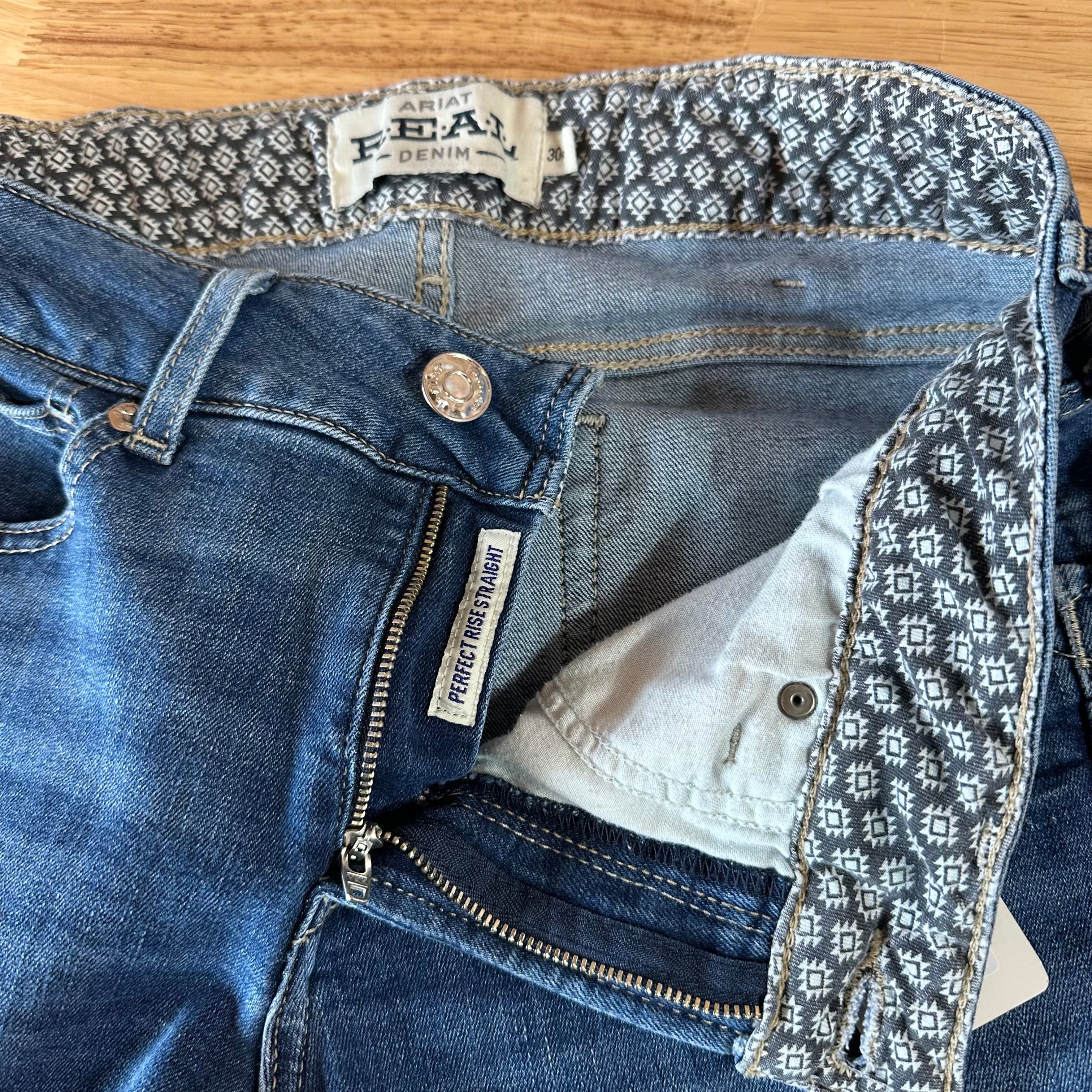 Ariat Womens 30 Straight Jeans
