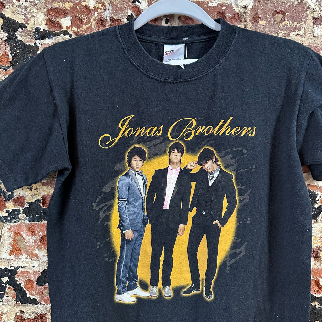 Jonas Brothers Boys Large Short Sleeve T-Shirt