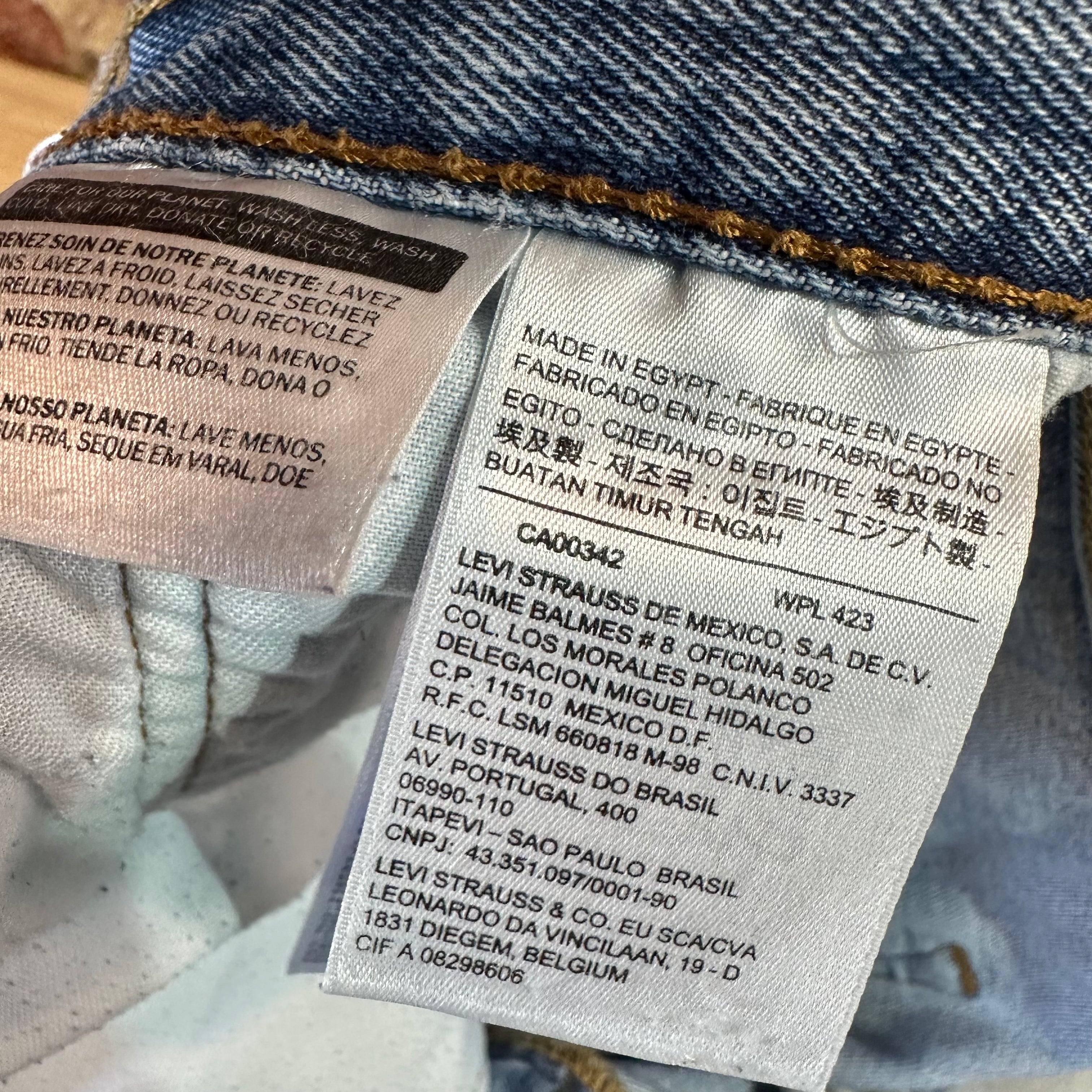 Levi's 501 Mens 38x32 Blue Jeans