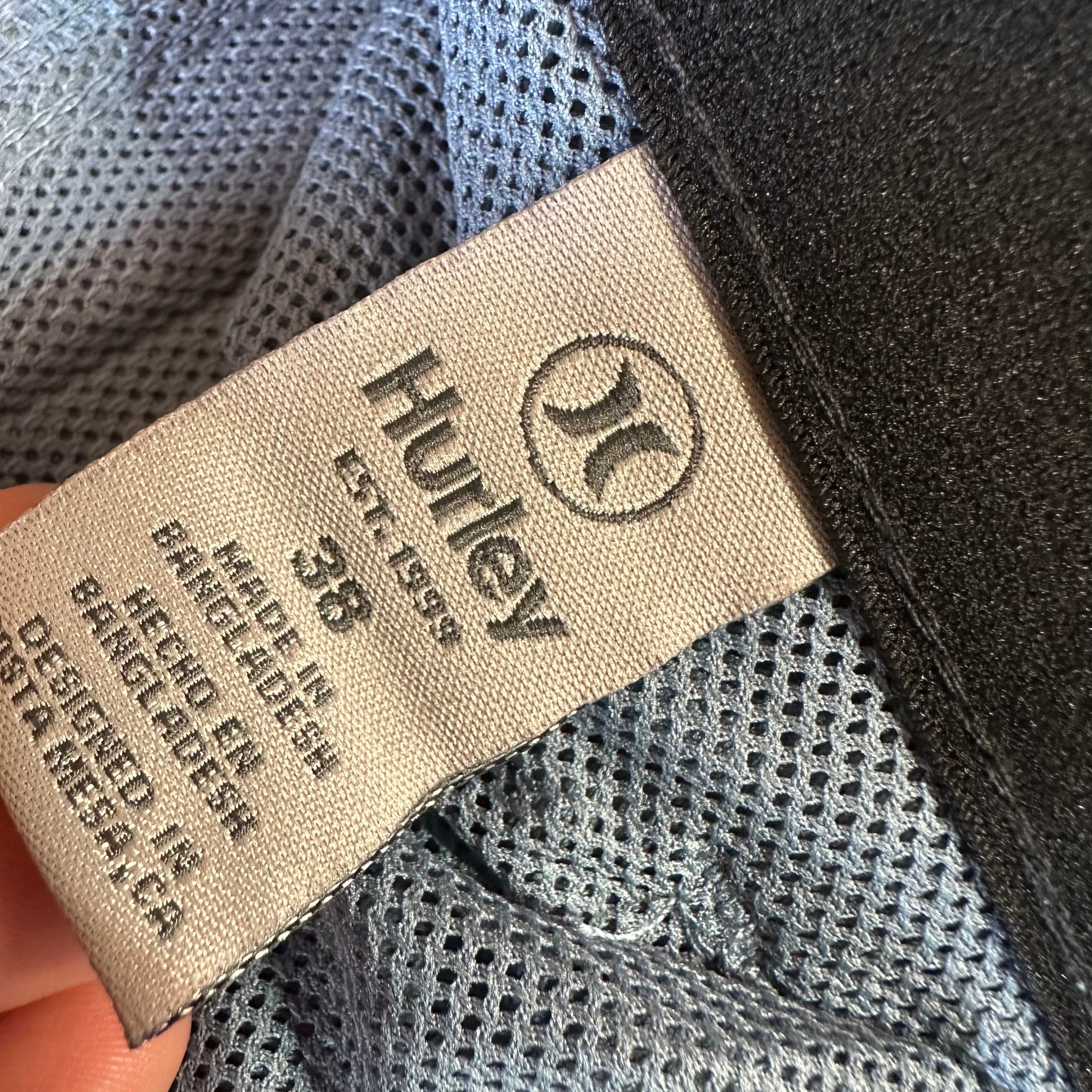 Hurley Shorts Mens 38 NEW