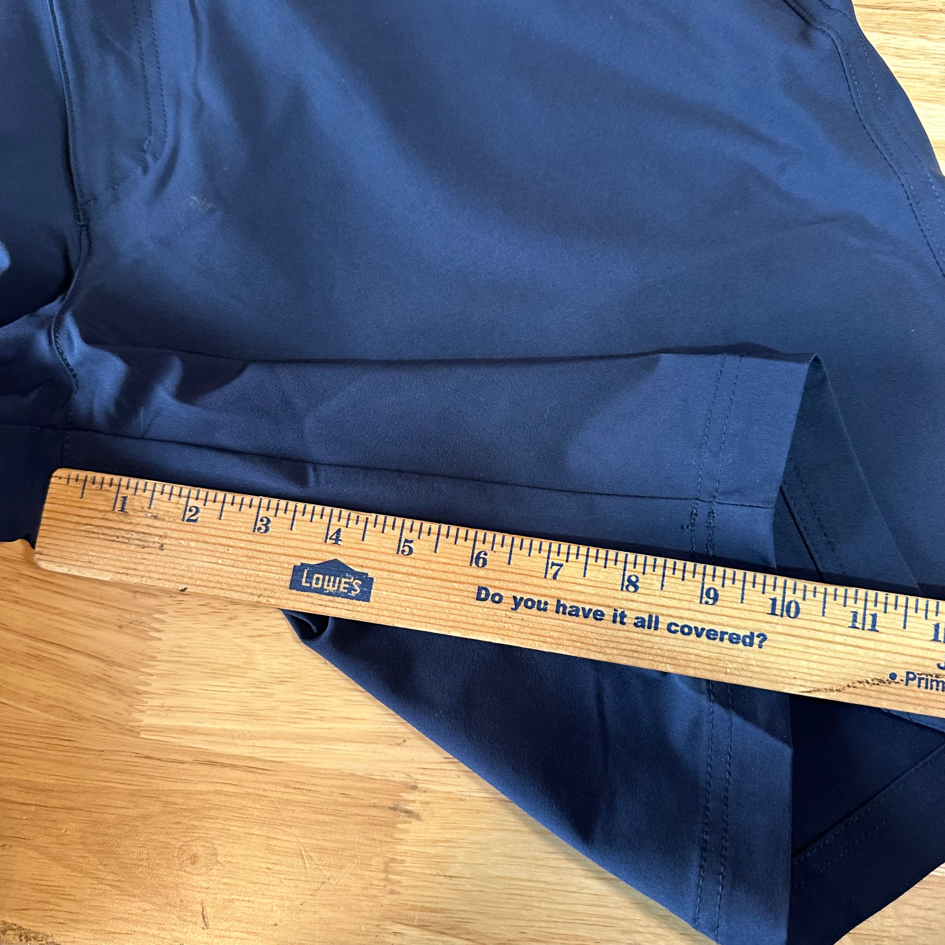 Columbia Mens 36 Blue Shorts NEW