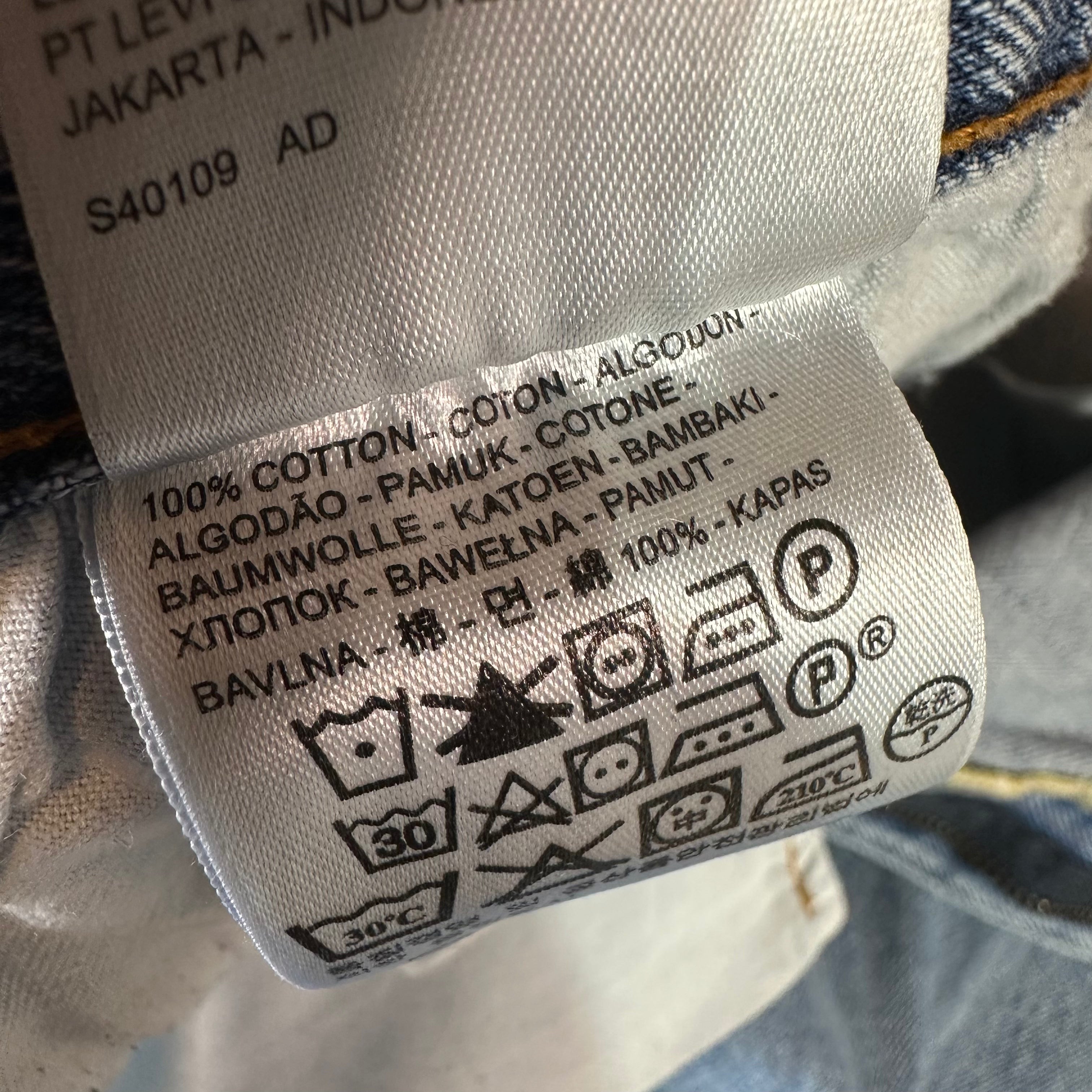 Levi's 505 Mens 36x30 Blue Jeans