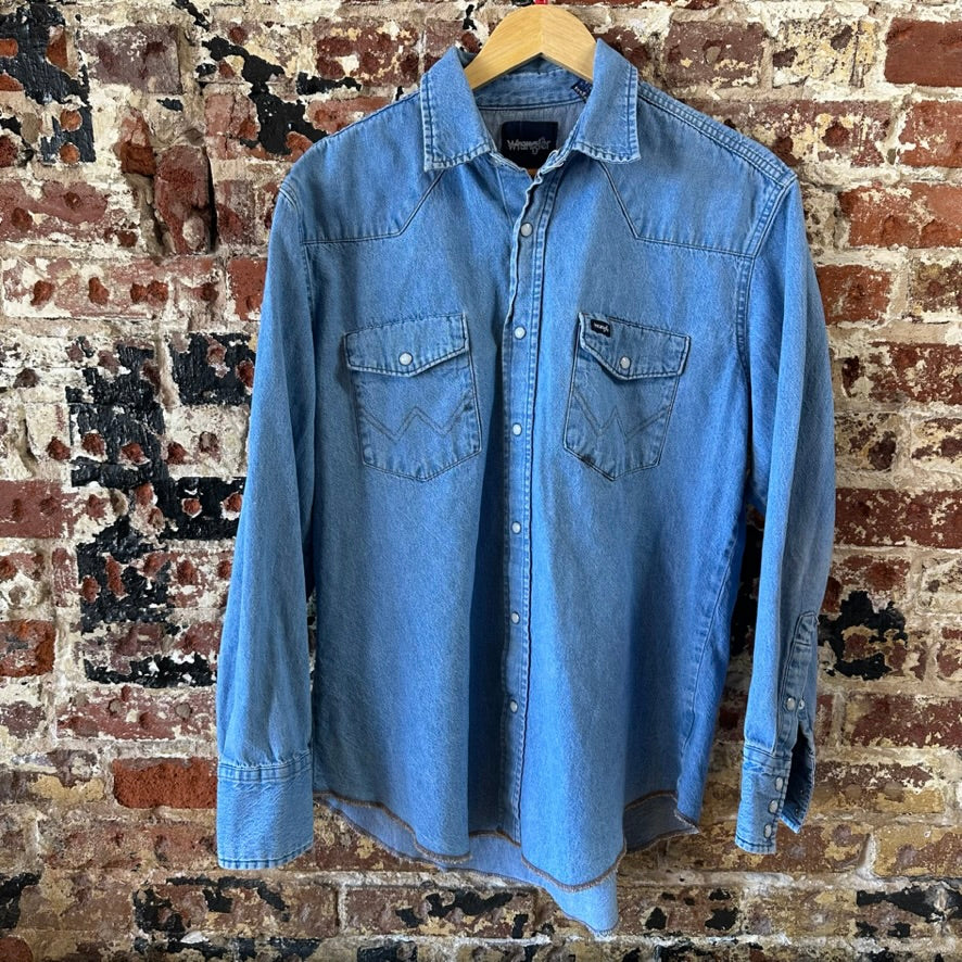 Wrangler Mens Large Button Up