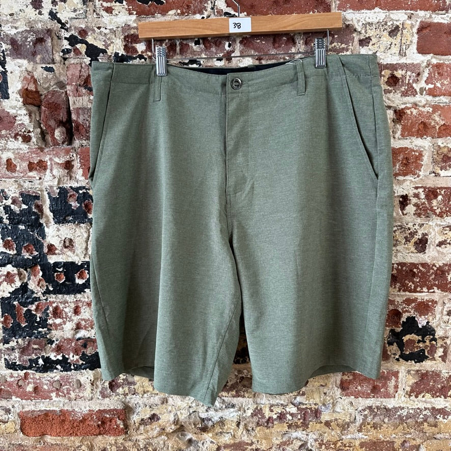Volcom Shorts Mens 38