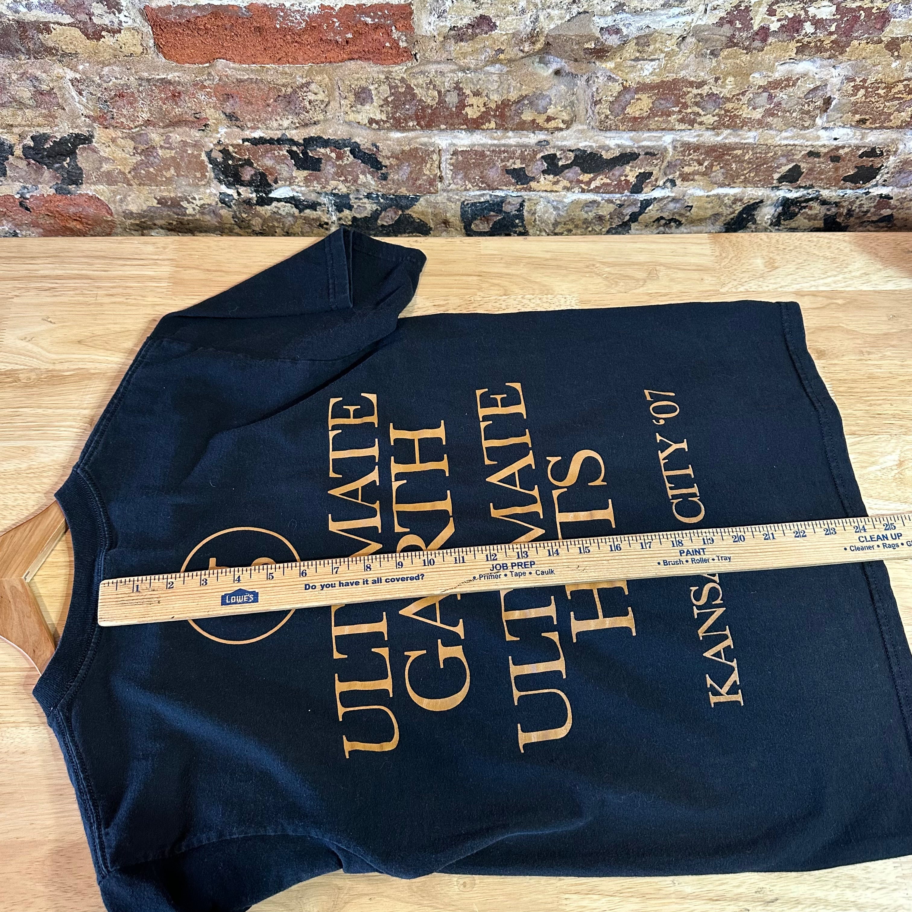 Garth Medium S/S Black T-Shirt