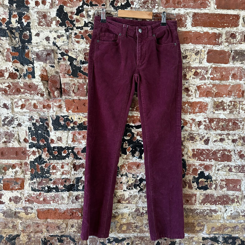 Patagonia Womens 24 Short Burgundy Corduroy Pants