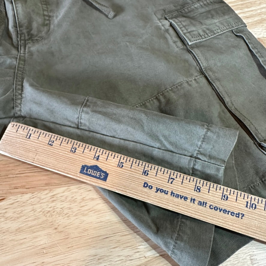Lucky Mens 34 Cargo Green Shorts NEW