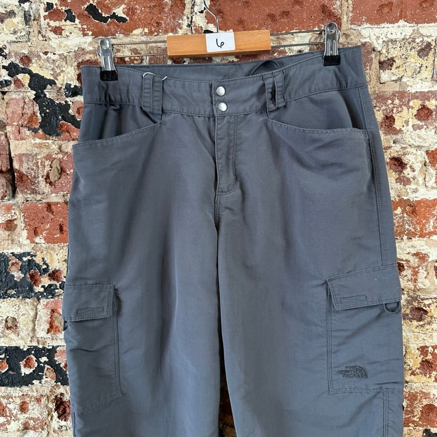 North Face Womens 6 Gray Capris