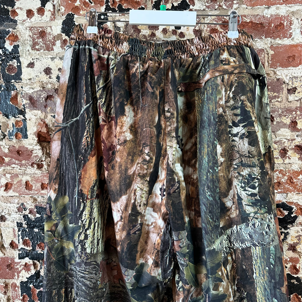 Back Forty Mens XL Camo Pants