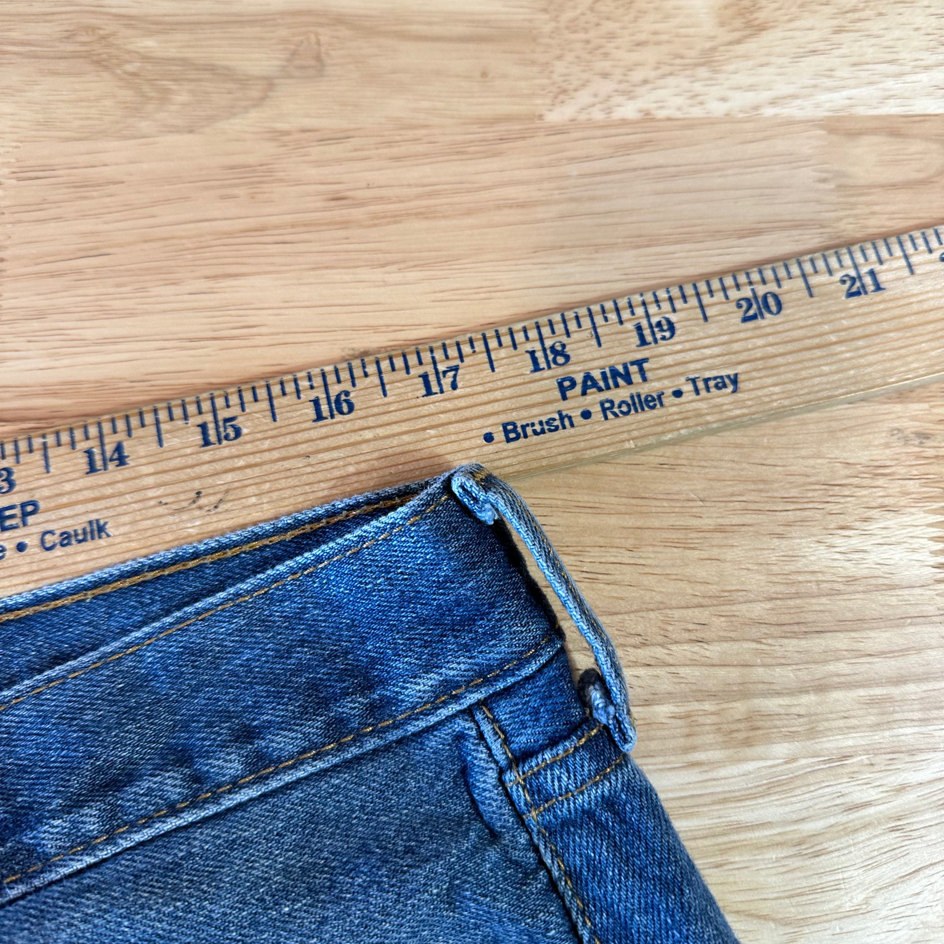 Levis 505 Jeans Mens 34x30 Regular Zip fly Blue denim Levi's