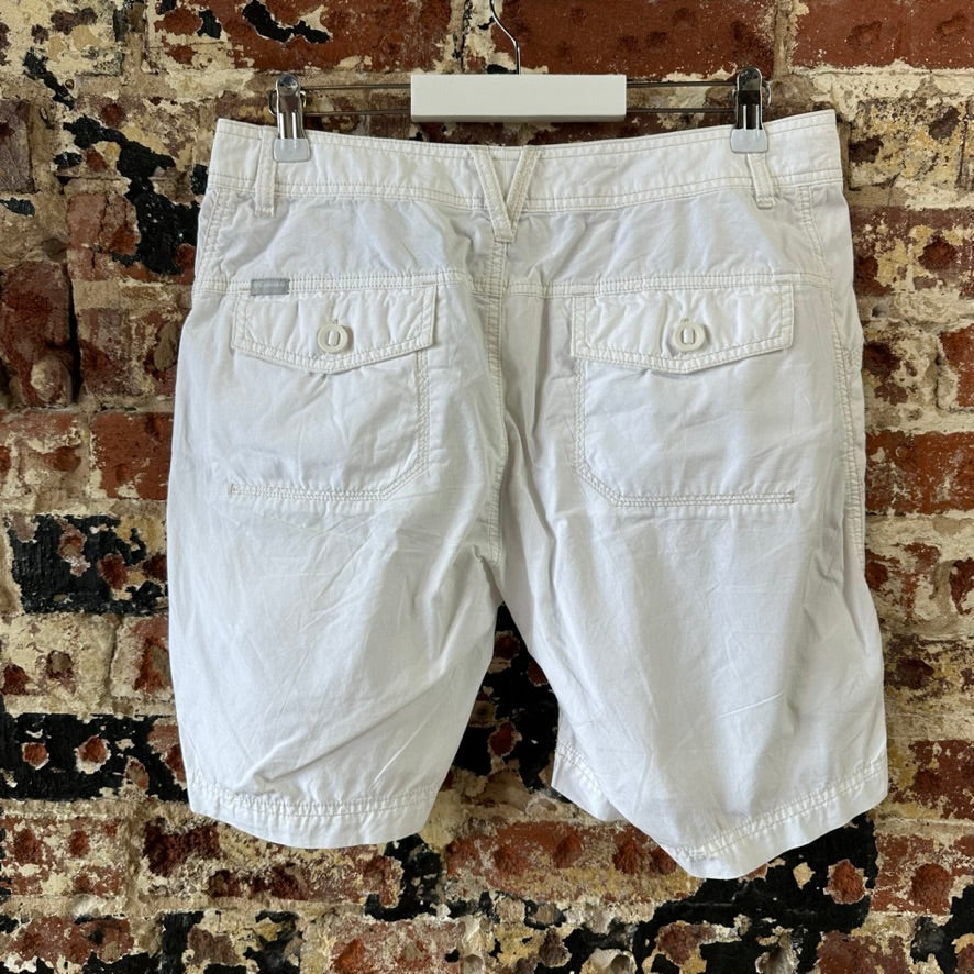 Columbia Womens 10 White Shorts