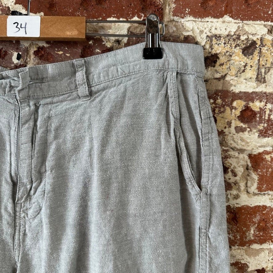 Patagonia Mens 34 Green Shorts