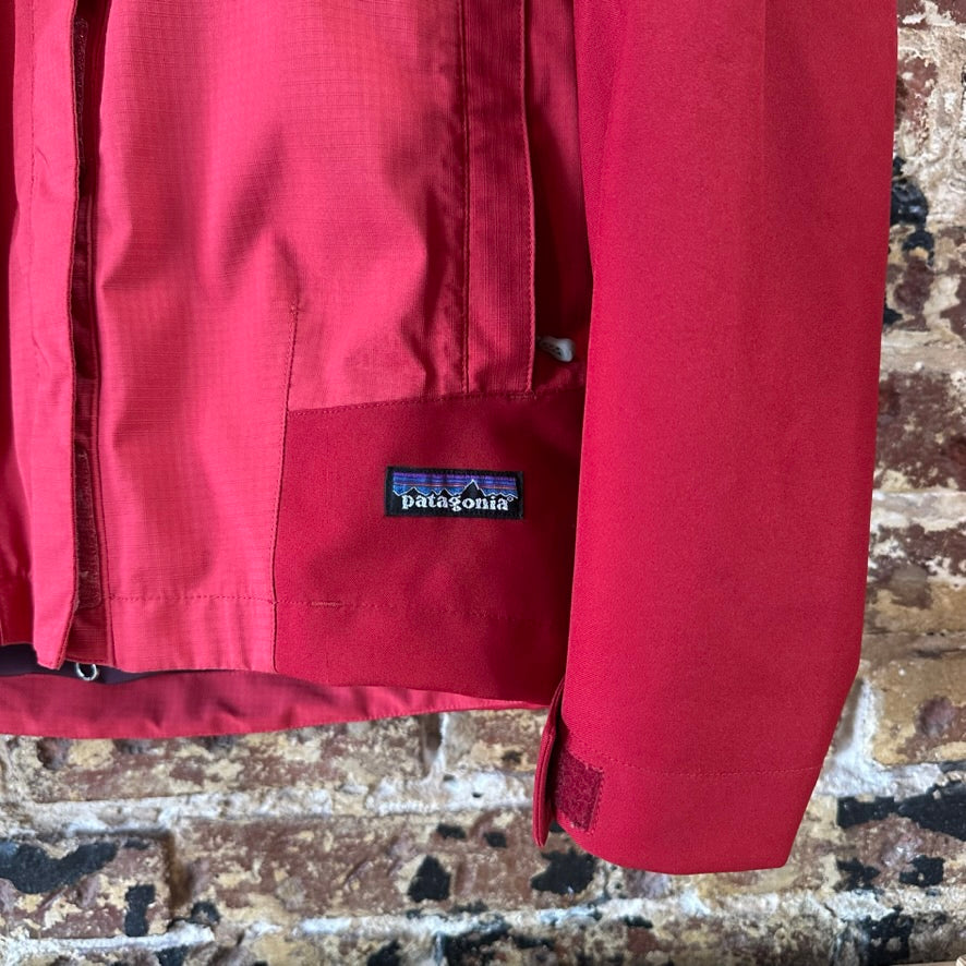 Patagonia Women's Medium Red Jacket