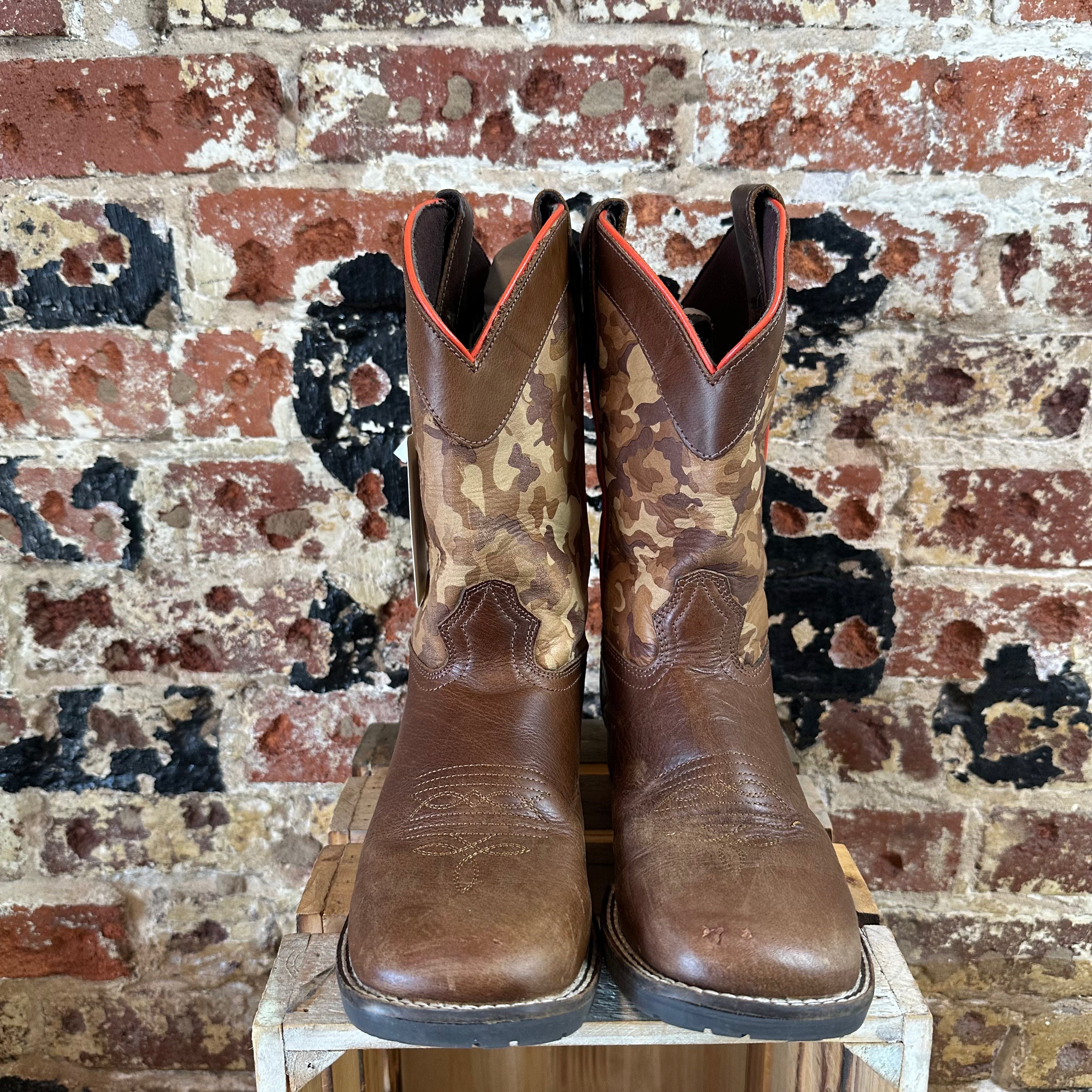 Cody James Big Boys 5 Brown Western Boots