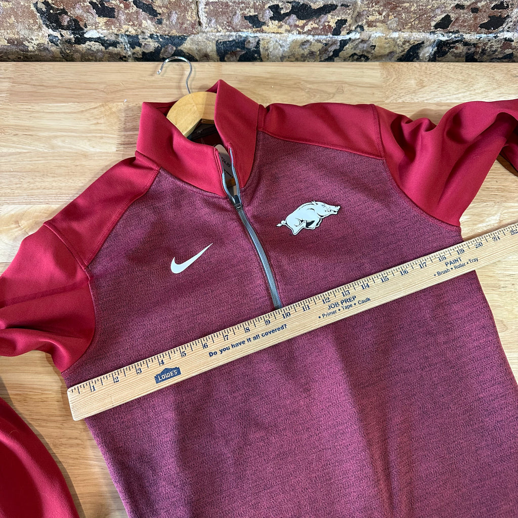 Nike Dri-Fit Arkansas Razorbacks 1/4 Zip Pullover Men’s Small Red Long Sleeve