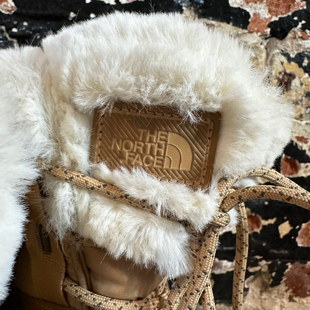 North Face Boots Woman's 9.5