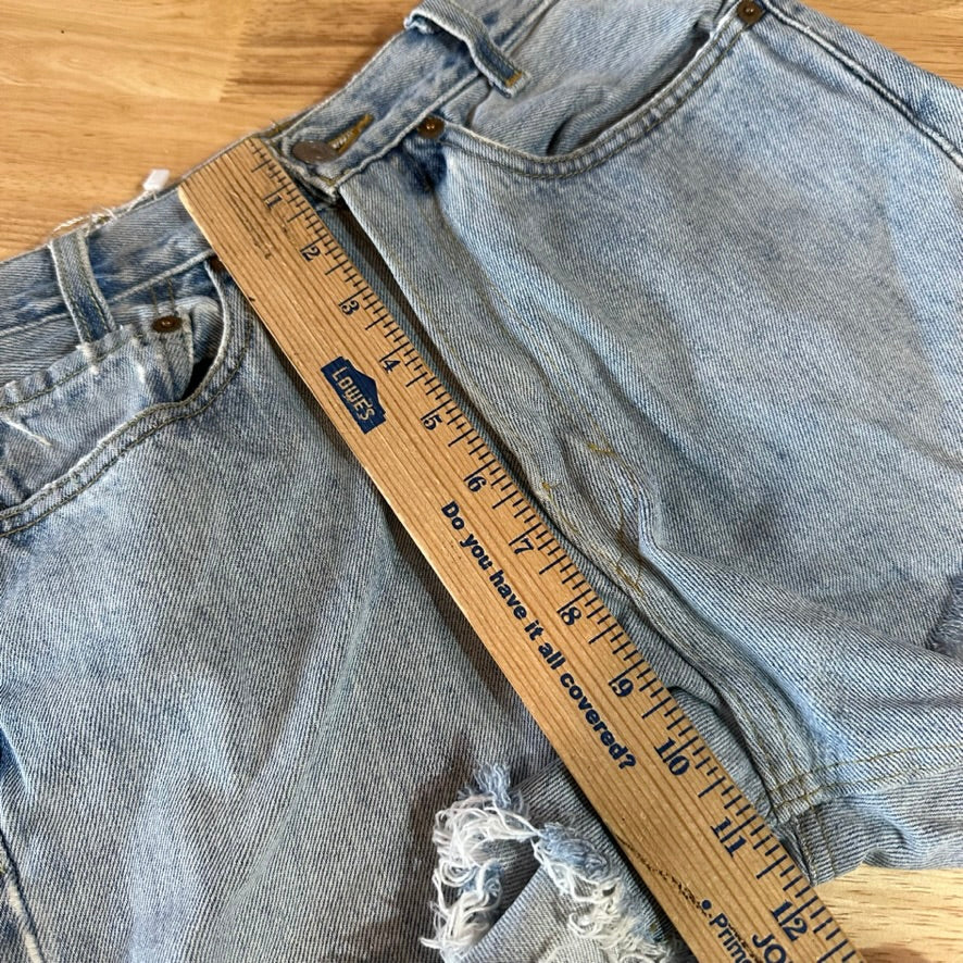 Levi's Cut Off Denim Jean Shorts Womens 26 Distressed