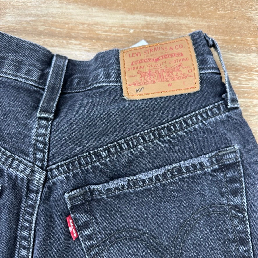 Levi's Cut Off Denim Black Jean Shorts Womens 23 Distressed - 24x2"