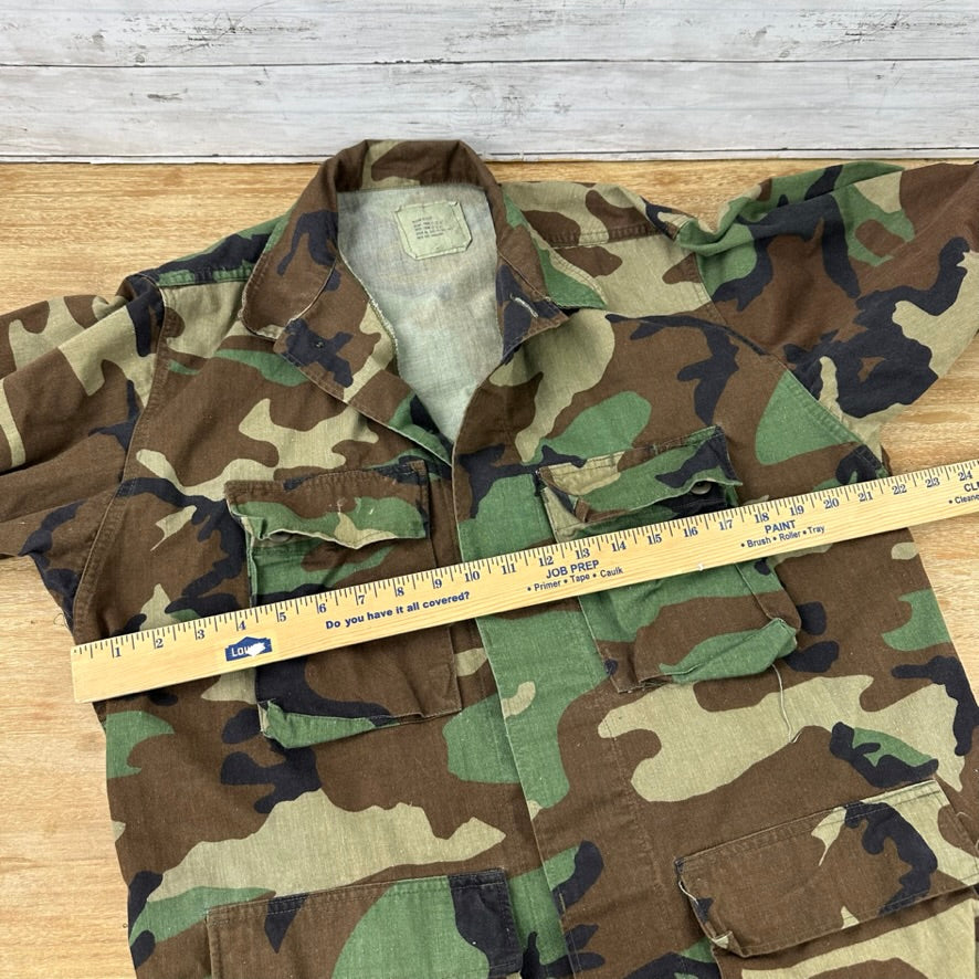 US Army Jacket Mens Medium Regular Woodland Combat Coat Shirt