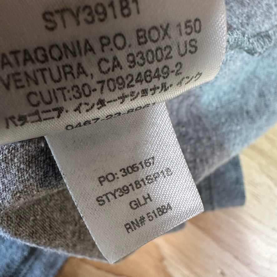 Patagonia Mens Medium Gray Tank Top