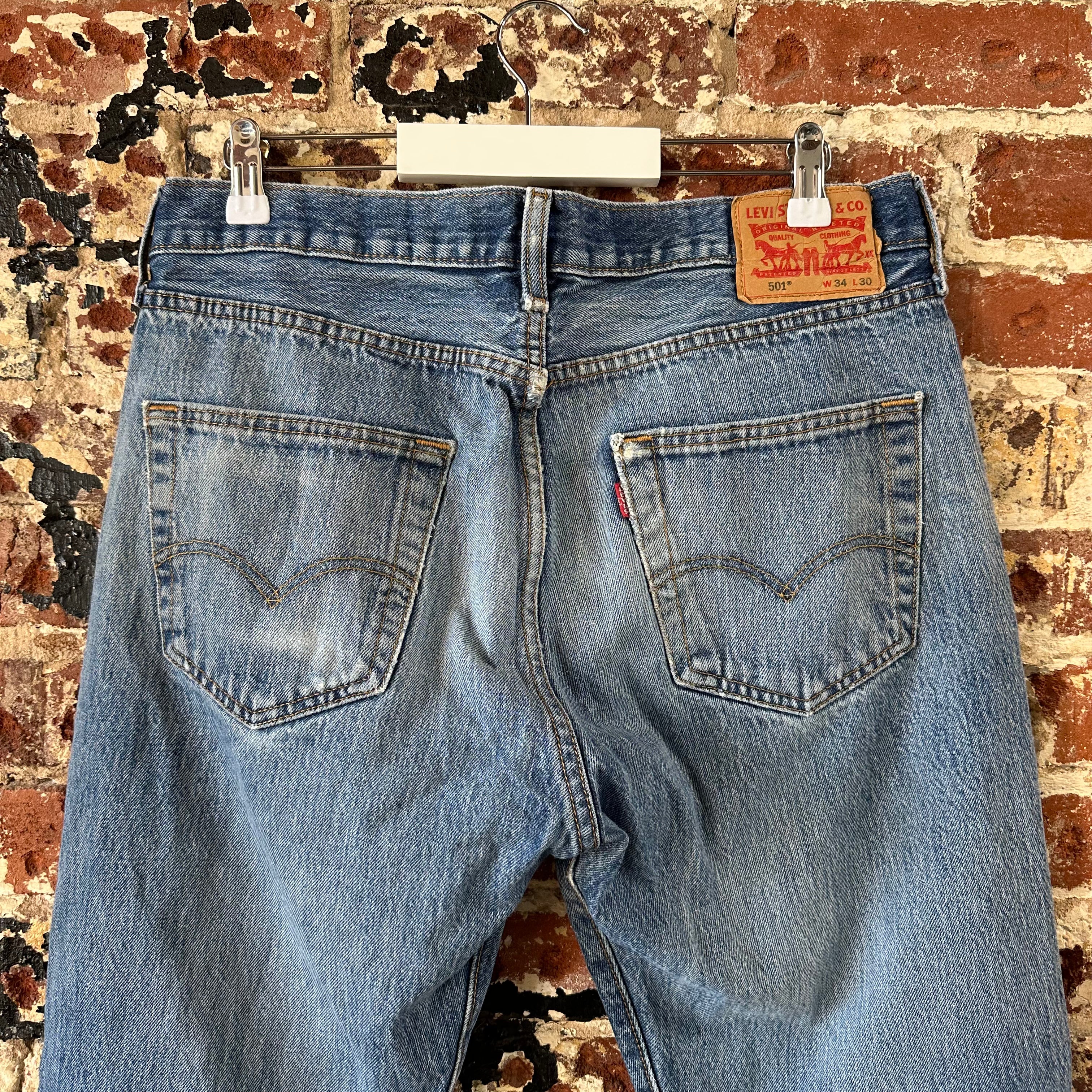 Levis 501 Mens 34x30 Blue Jeans